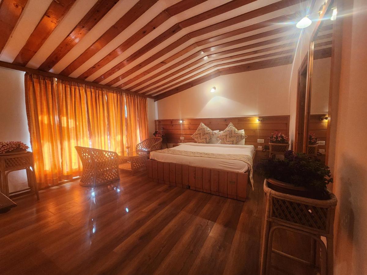 The Chalets Naldehra Shimla Ngoại thất bức ảnh